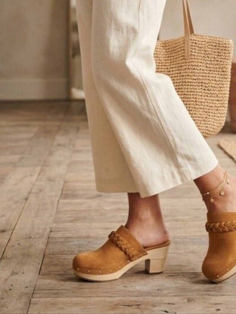 J.Crew Clogs in Tan faux suede Size 7.5